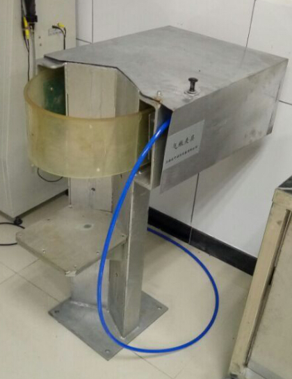 兩室一站之氣瓶夾具